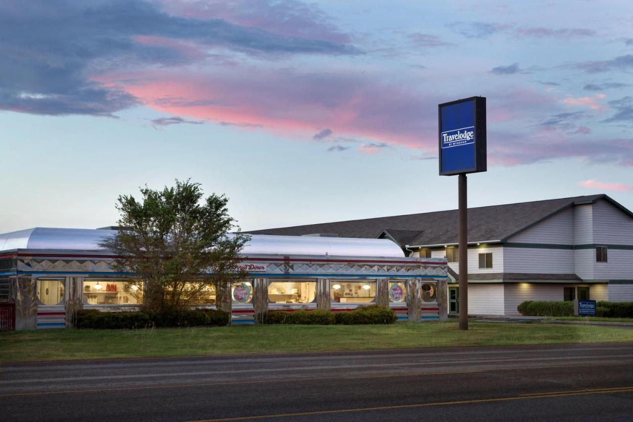 Travelodge By Wyndham Alpine Buitenkant foto